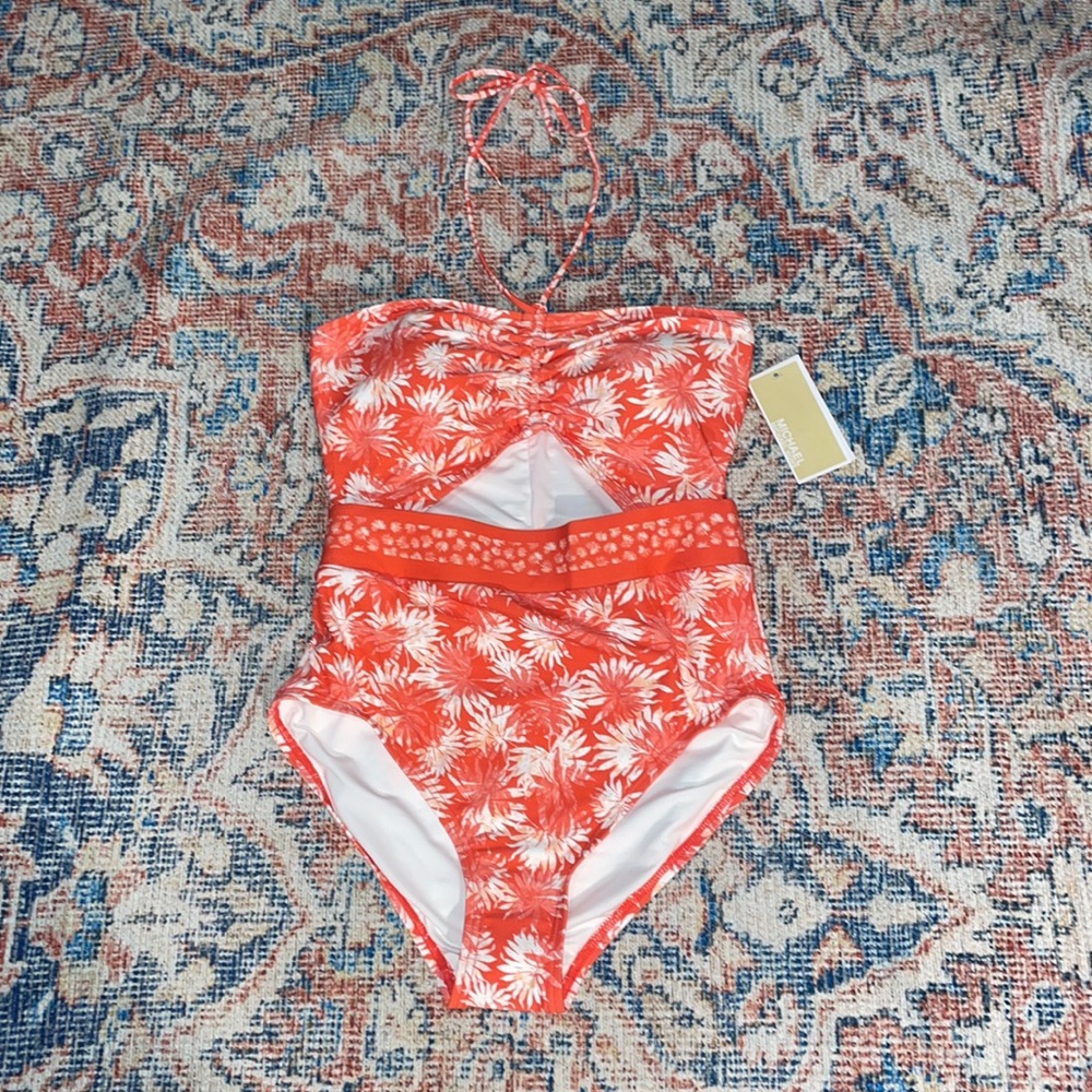 MICHAEL Michael Kors Palm Mix Bandeau Cutout One Piece Swimsuit Sangria SZ 6 NWT - Picture 3 of 5